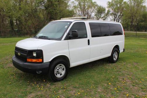 2015 Chevrolet Express 2500 LS