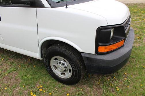 2015 Chevrolet Express 2500 LS