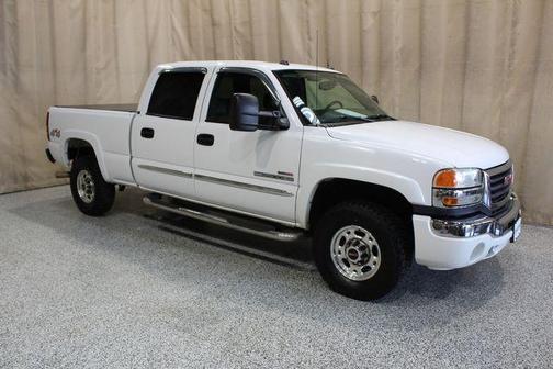Photo 2 of 29 of 2005 GMC Sierra 2500 SLT