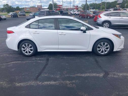 White 2022 Toyota Corolla LE