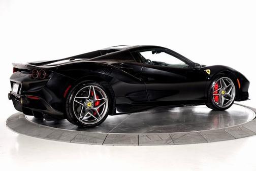 2021 Ferrari F8 Spider 