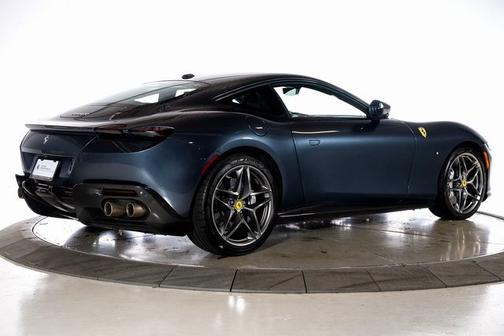2022 Ferrari Roma