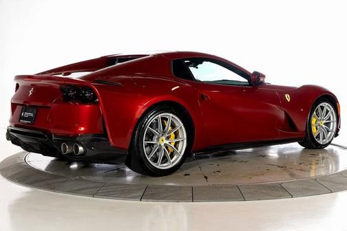 2022 Ferrari 812 GTS