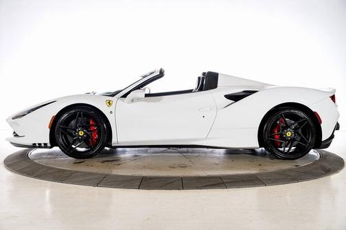 2021 Ferrari F8 Spider
