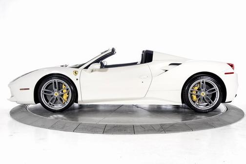 2018 Ferrari 488 Spider 