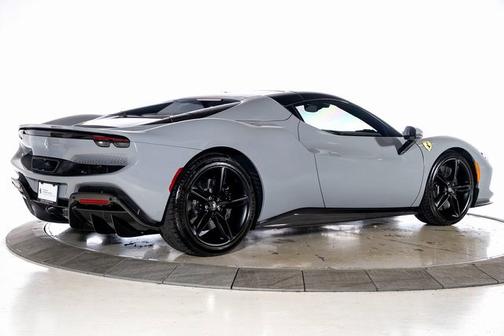 2024 Ferrari 296 GTS
