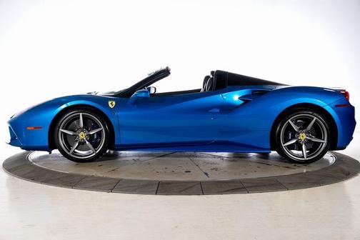 2017 Ferrari 488 Spider 