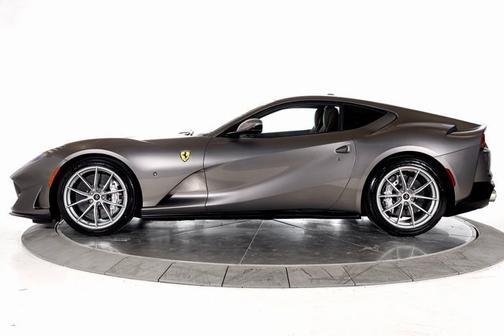 2018 Ferrari 812 Superfast 