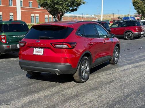 2025 Ford Escape ST-Line