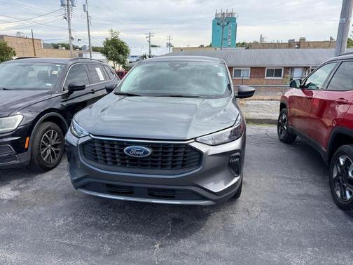 2024 Ford Escape Active