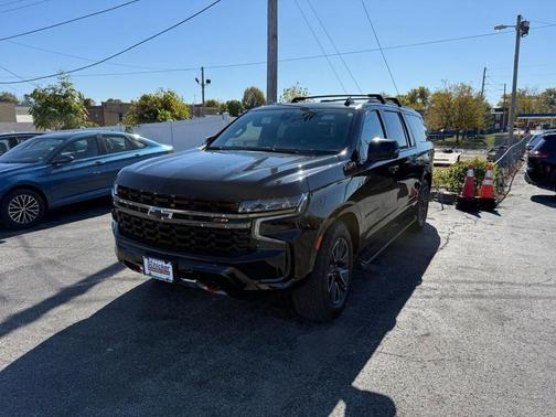 2021 Chevrolet Suburban 4WD Z71