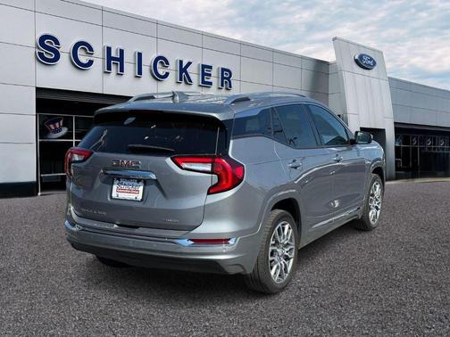 2024 GMC Terrain Denali