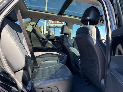 2017 Kia Sorento SX