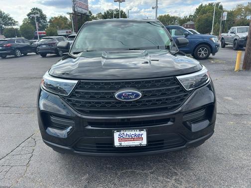 2023 Ford Explorer Base