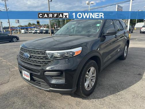 2023 Ford Explorer Base