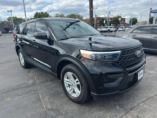 2023 Ford Explorer Base