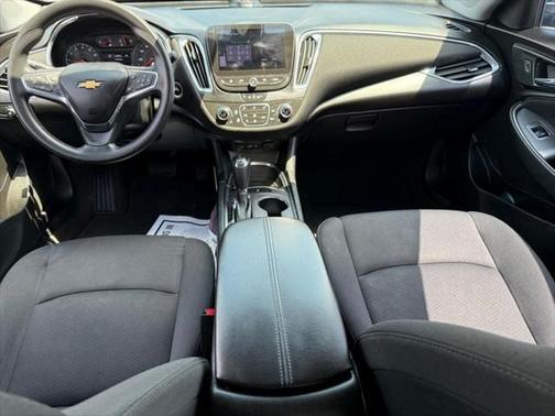 2020 Chevrolet Malibu FWD LT