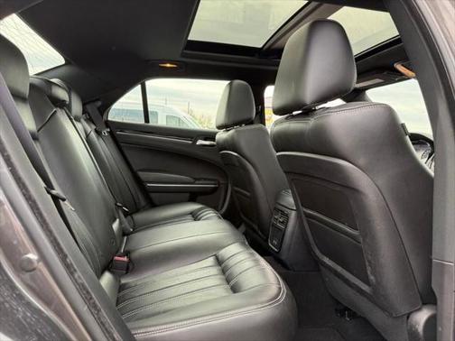2023 Chrysler 300 S
