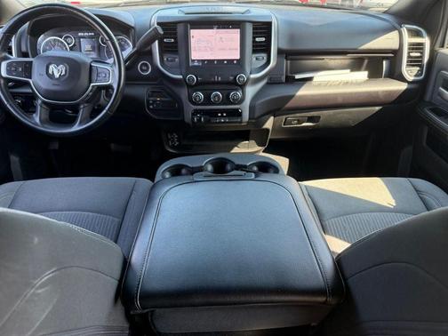 2023 RAM 3500 Big Horn Crew Cab 4x4 6'4' Box