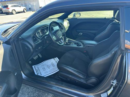 2017 Dodge Challenger GT