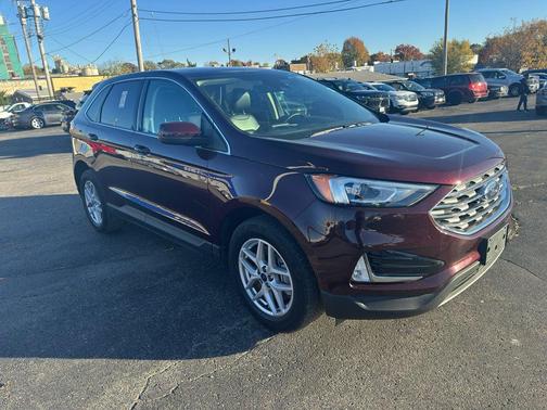 2022 Ford Edge SEL