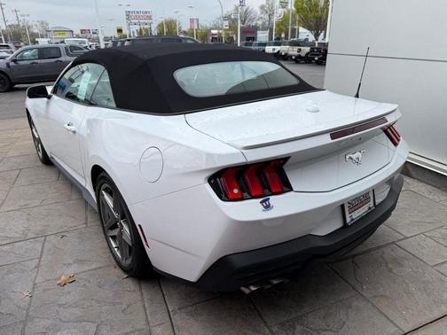 2025 Ford Mustang EcoBoost Premium