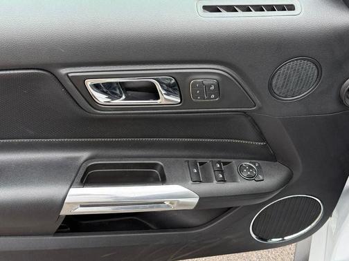 2015 Ford Mustang EcoBoost Premium