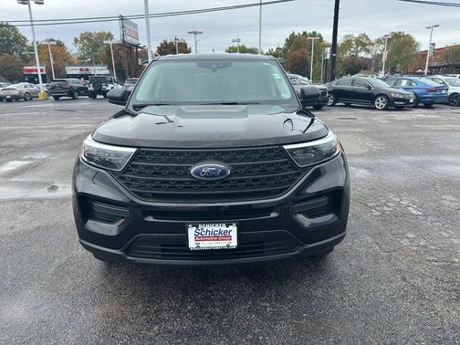 2023 Ford Explorer Base