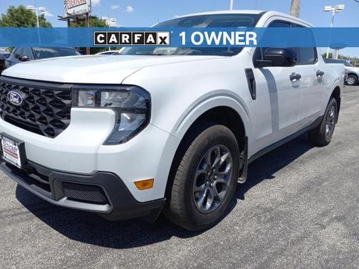SPACE WHITE METALLIC 2025 Ford Maverick XLT