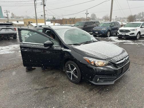 2020 Subaru Impreza Premium 5-Door
