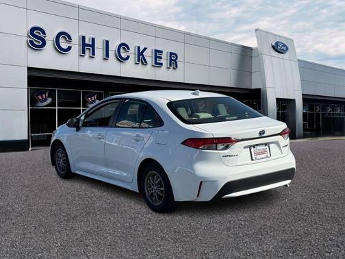 2021 Toyota Corolla Hybrid LE