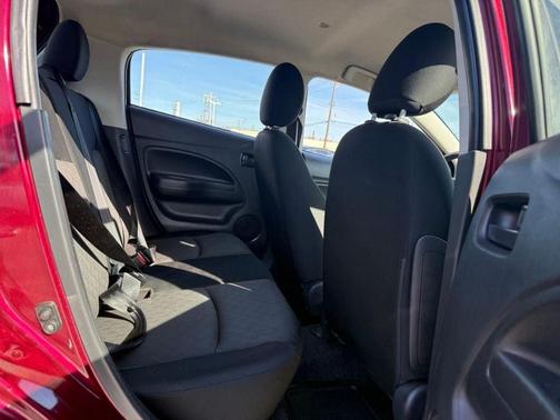 2022 Mitsubishi Mirage ES