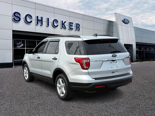 2018 Ford Explorer Base