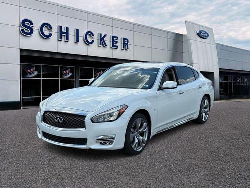 2018 INFINITI Q70L 3.7 LUXE