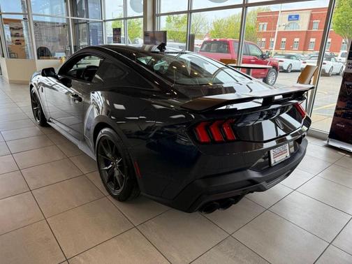 2025 Ford Mustang Dark Horse Fastback