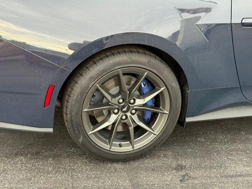 2025 Ford Mustang Dark Horse Fastback