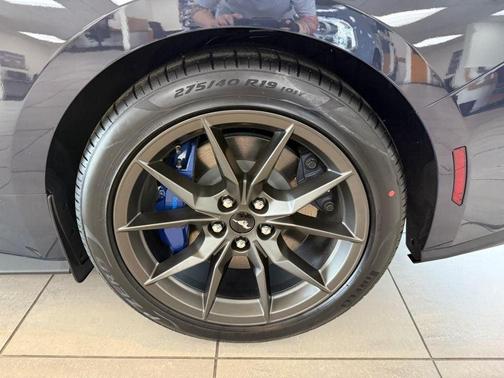 2025 Ford Mustang Dark Horse Fastback