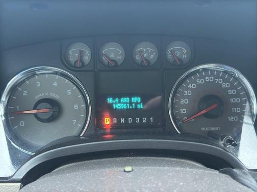 2009 Ford F-150 XLT SuperCrew