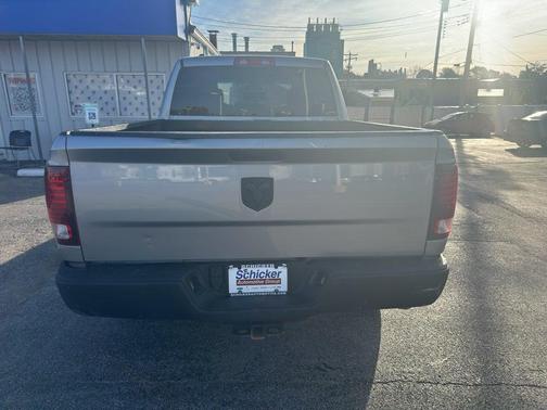 2022 RAM 1500 Classic Warlock Quad Cab 4x4 6'4' Box