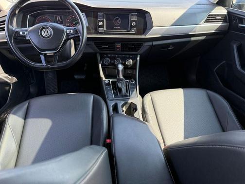 2019 Volkswagen Jetta 1.4T R-Line