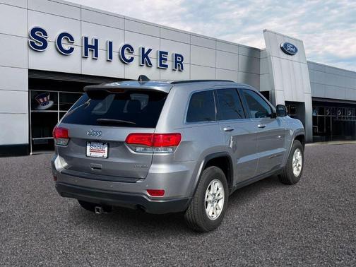 2019 Jeep Grand Cherokee Laredo