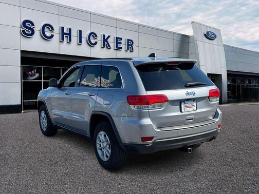 2019 Jeep Grand Cherokee Laredo