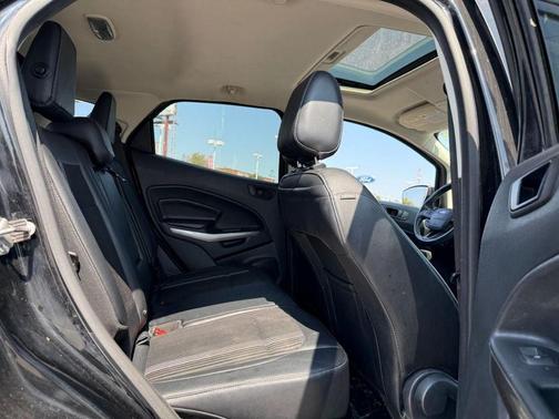 2020 Ford EcoSport SES