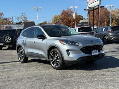 2022 Ford Escape SEL