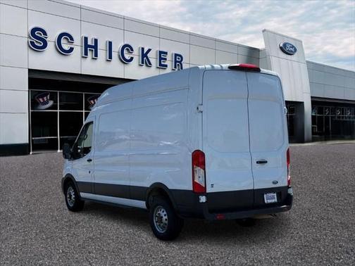 2022 Ford Transit-250 Base