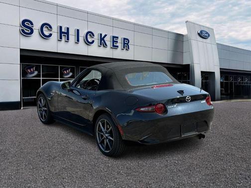 2016 Mazda MX-5 Miata Grand Touring