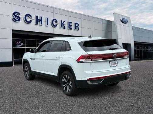 2024 Volkswagen Atlas Cross Sport 2.0T SE