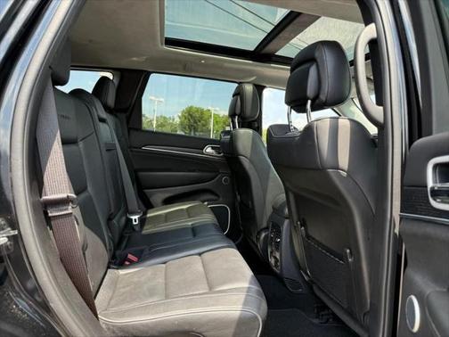 2020 Jeep Grand Cherokee Summit