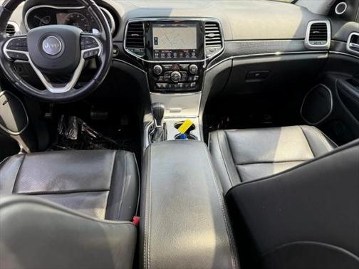 2020 Jeep Grand Cherokee Summit