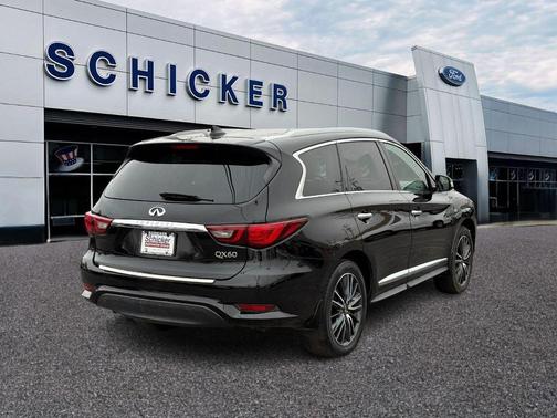 2018 INFINITI QX60 Base